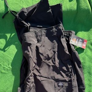 Dickies scrubs